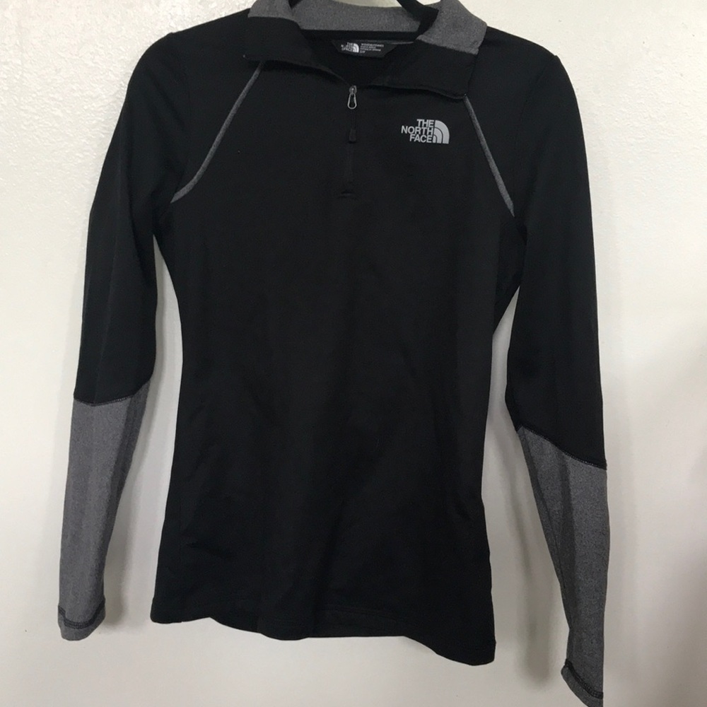women’s NorthFace jacket
